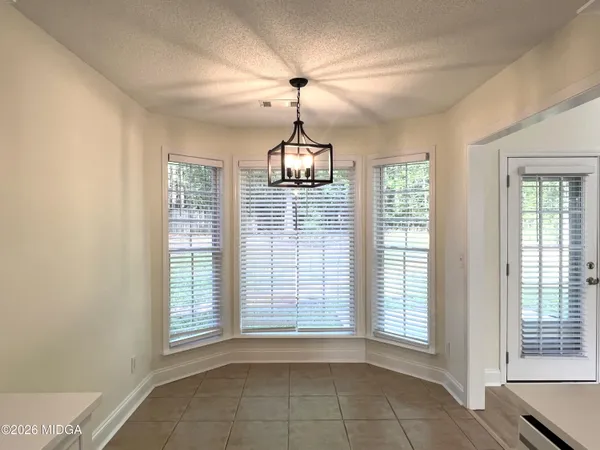 $2,400 | 134 Stone Brooke Drive, Gray, GA 31032