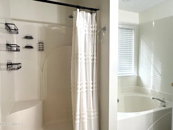 $2,400 | 134 Stone Brooke Drive, Gray, GA 31032