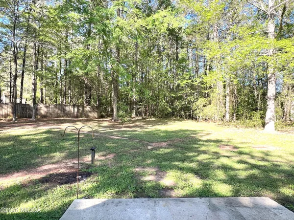 $2,400 | 134 Stone Brooke Drive, Gray, GA 31032
