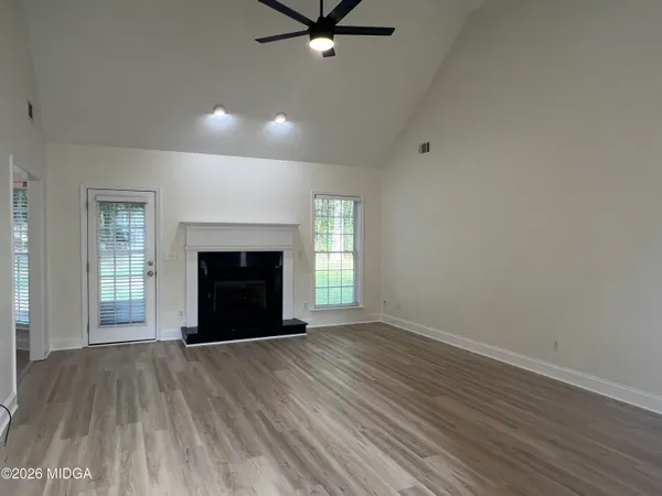 $2,400 | 134 Stone Brooke Drive, Gray, GA 31032