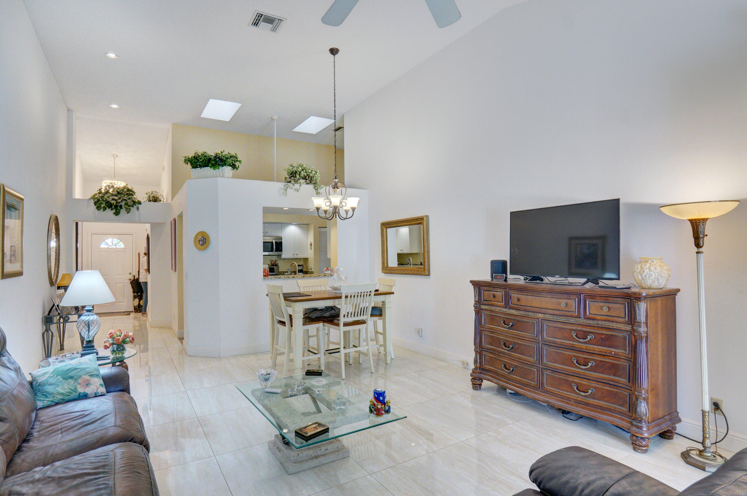 11110 Autoro Court Boca Raton, FL 33498 - Photo 7 of 24 Living Dining Room