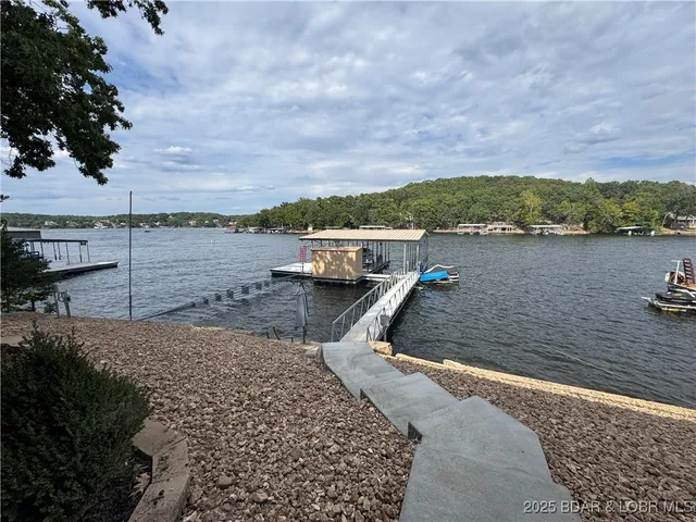 $729,000 | 221 Liahona Lane, Sunrise Beach, MO 65079