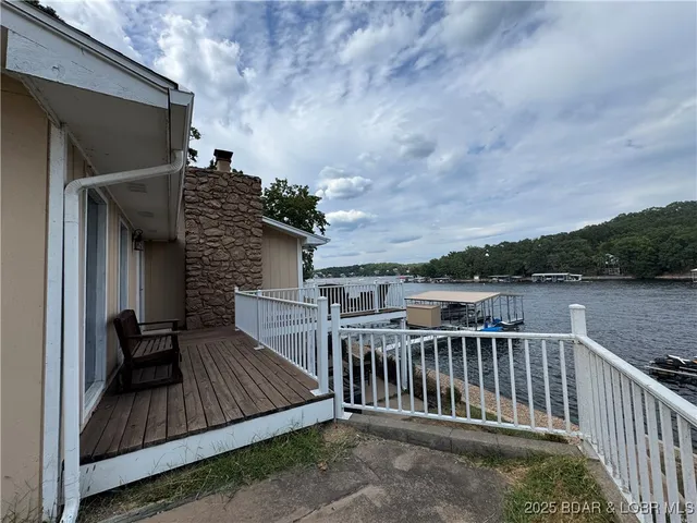 $729,000 | 221 Liahona Lane, Sunrise Beach, MO 65079