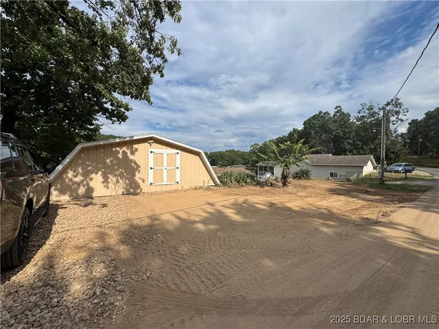 $729,000 | 221 Liahona Lane, Sunrise Beach, MO 65079