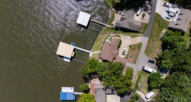 $729,000 | 221 Liahona Lane, Sunrise Beach, MO 65079