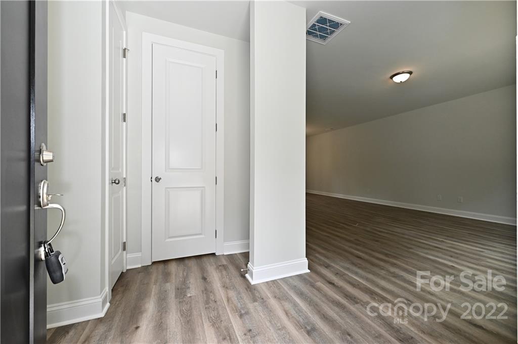 718 Rodey Avenue Charlotte, NC 28206 - Photo 4 of 25 Gallery Image 4