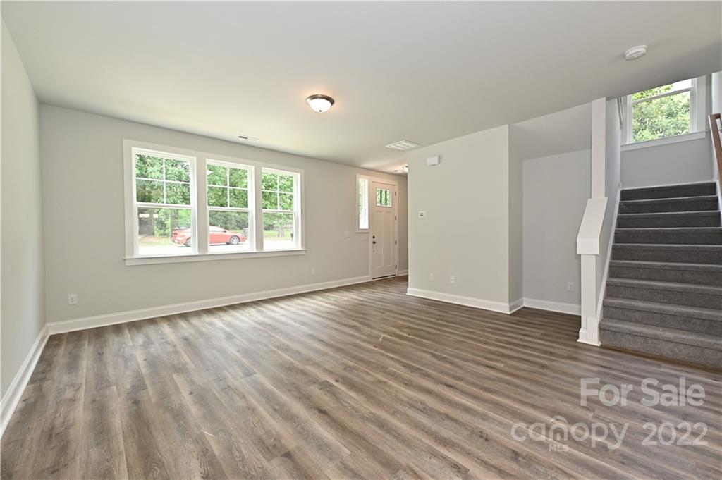 718 Rodey Avenue Charlotte, NC 28206 - Photo 8 of 25 Gallery Image 8