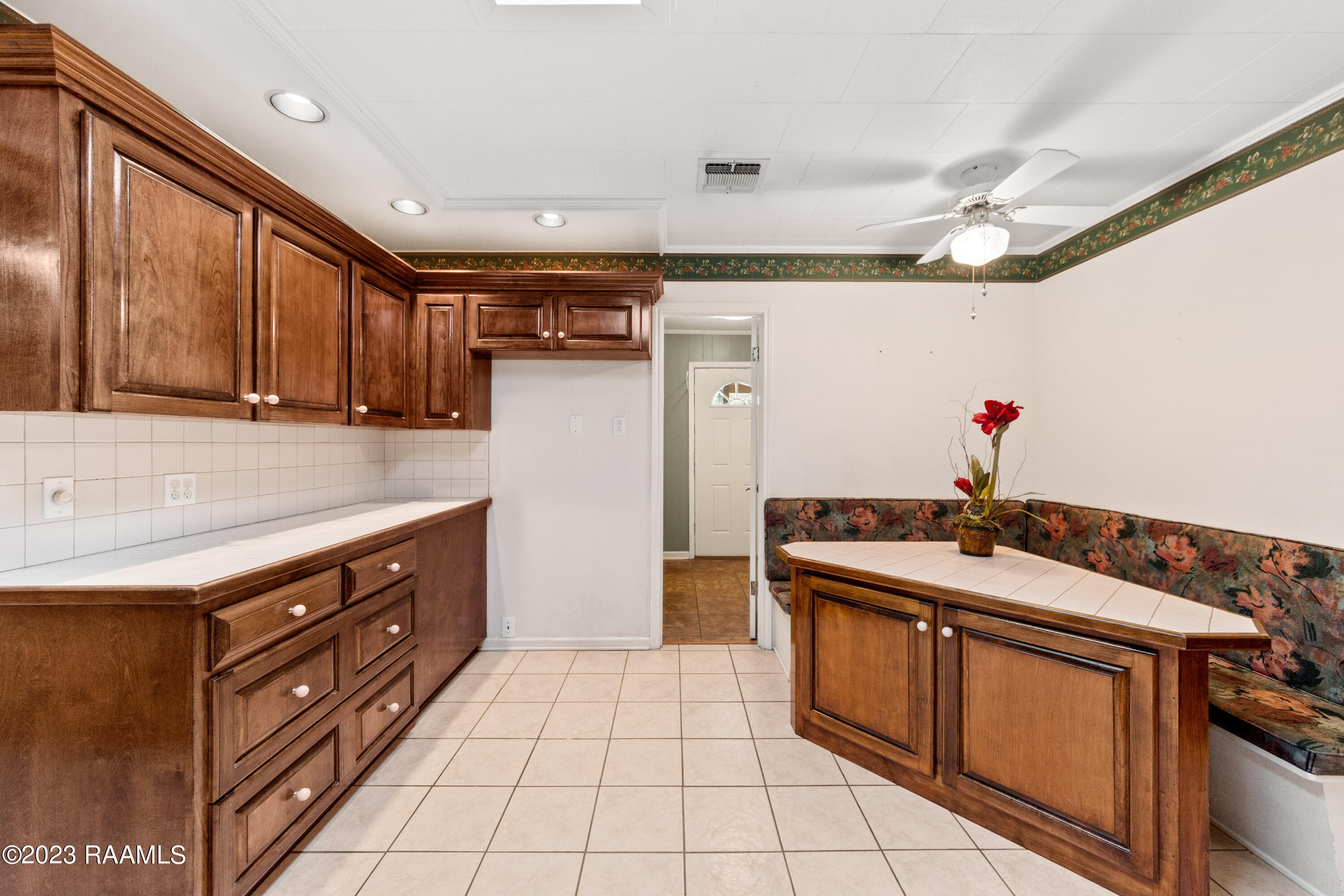 1012 Huval Road Breaux Bridge, LA 70517 - Photo 15 of 47 1012HuvalRd-2-27