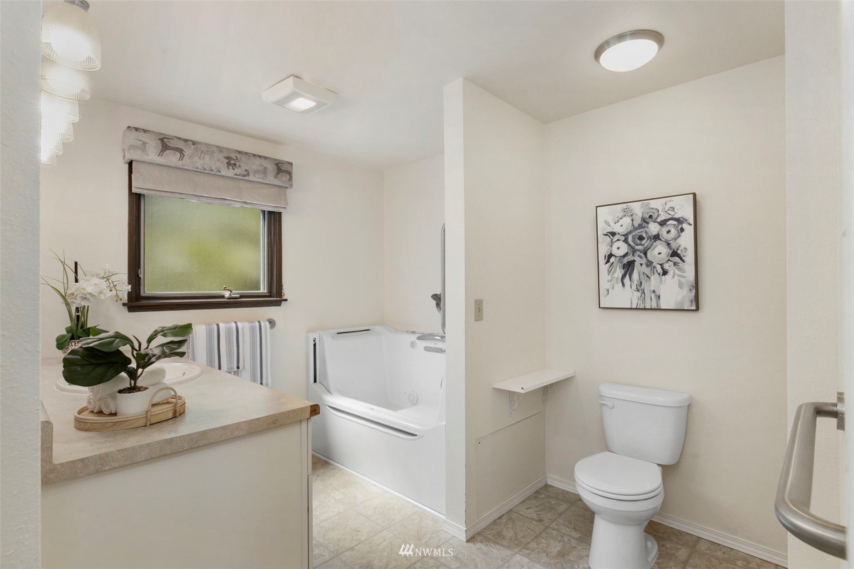 21558 President Point Road Northeast Kingston, WA 98346 - Photo 20 of 36 Gallery Image 20