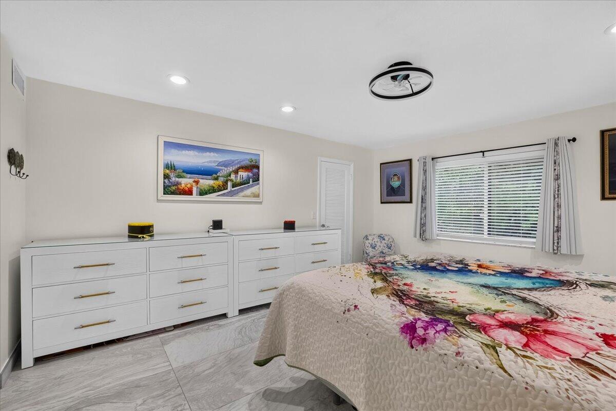21864 Arriba Real Boca Raton, FL 33433 - Photo 16 of 39 17-8I8A5359