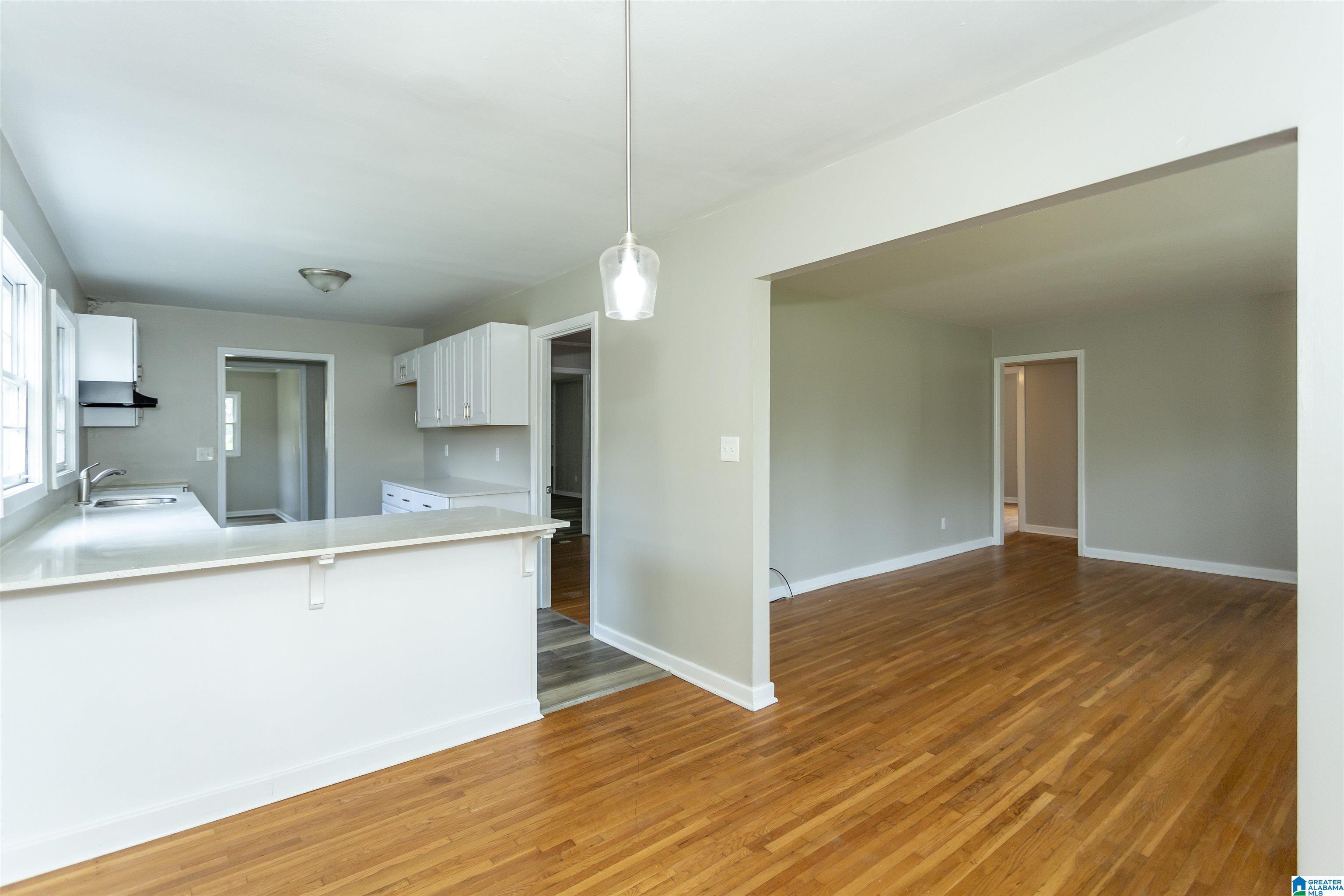 417 Burgundy Road Birmingham, AL 35215 - Photo 11 of 44
