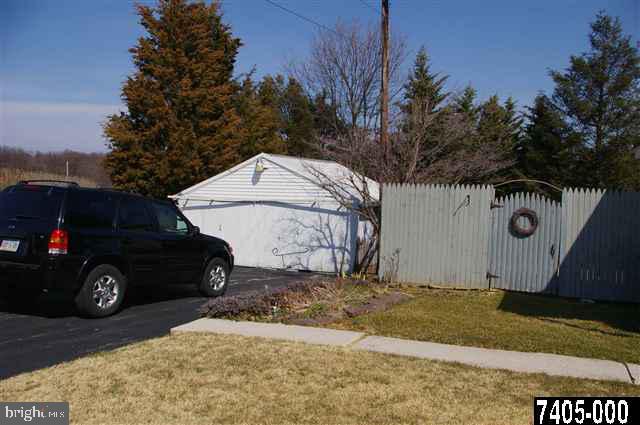 2712 Black Rock Road Hanover, PA 17331 - Photo 19 of 23