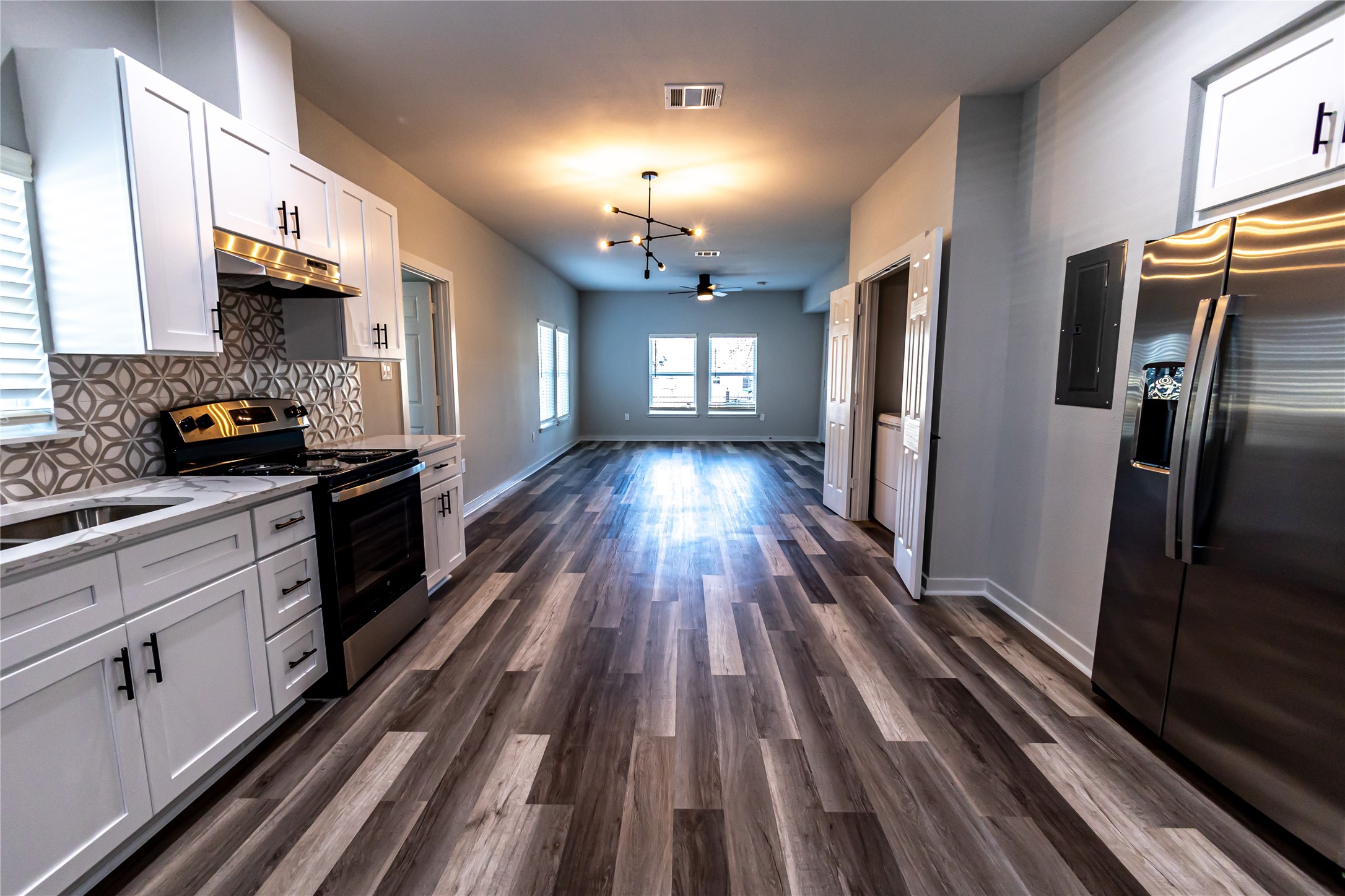 102 Marsden Street, Unit 4 Houston, TX 77011 - Photo 17 of 32