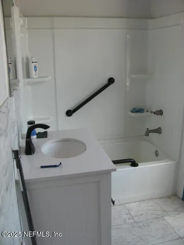 $1,599,000 | 2155 Highway 40, De Leon Springs, FL 32130