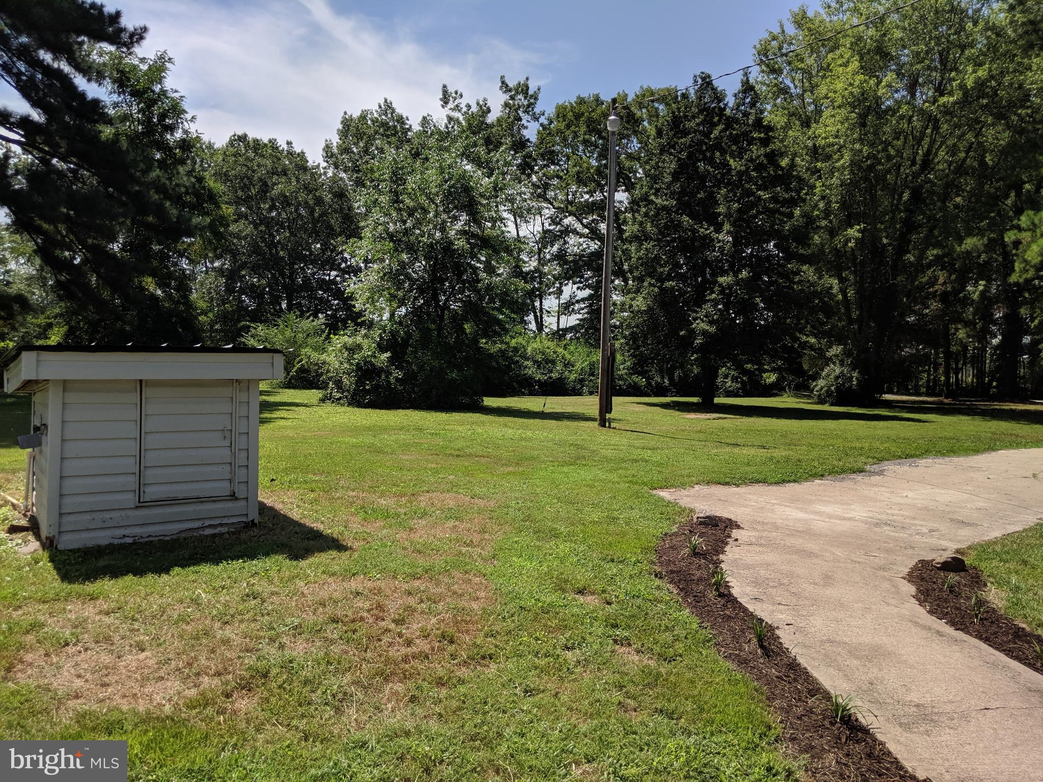 17227 Oakshade Road Orange, VA 22960 - Photo 26 of 28 Front yard