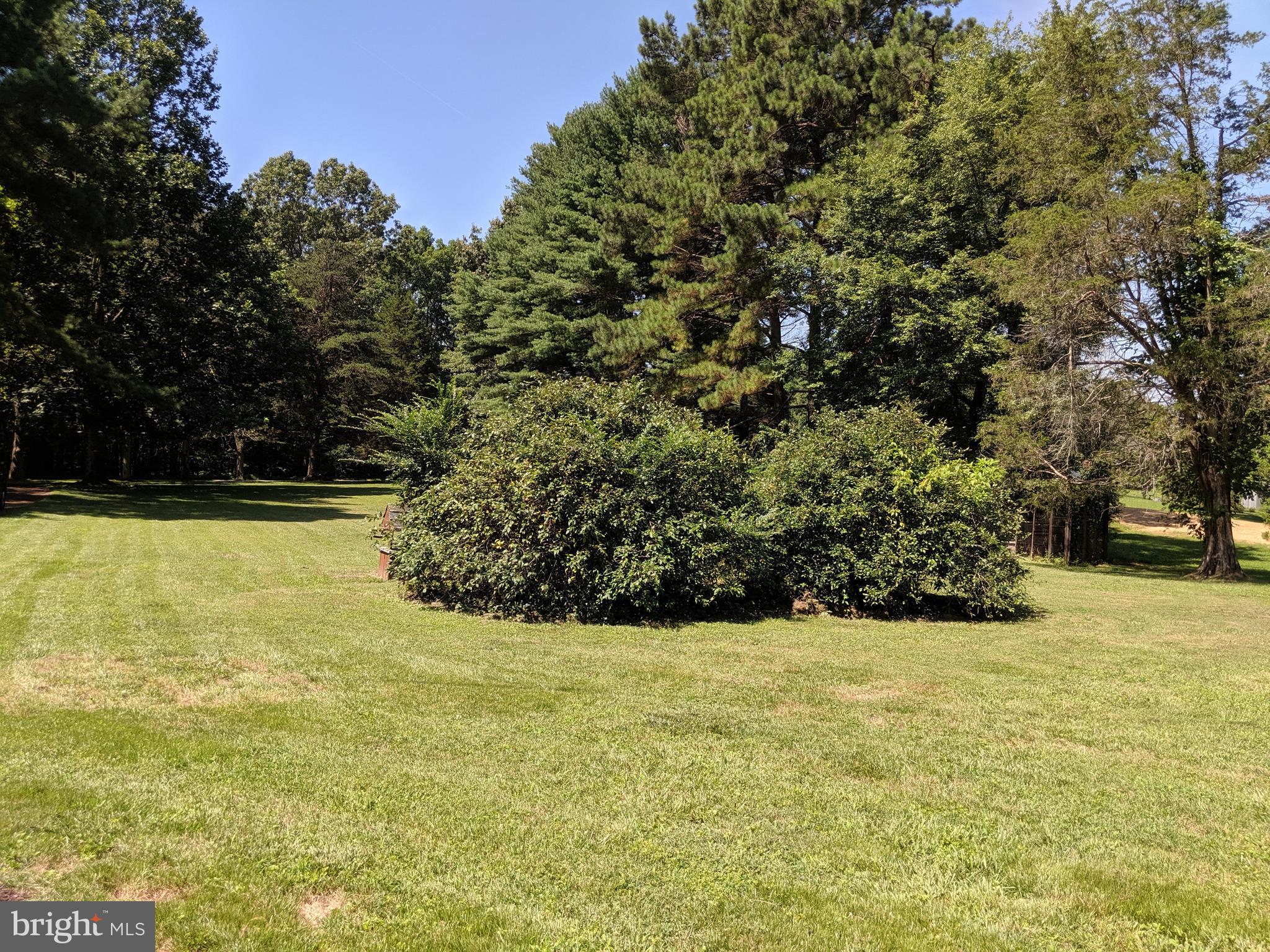 17227 Oakshade Road Orange, VA 22960 - Photo 27 of 28 Front yard