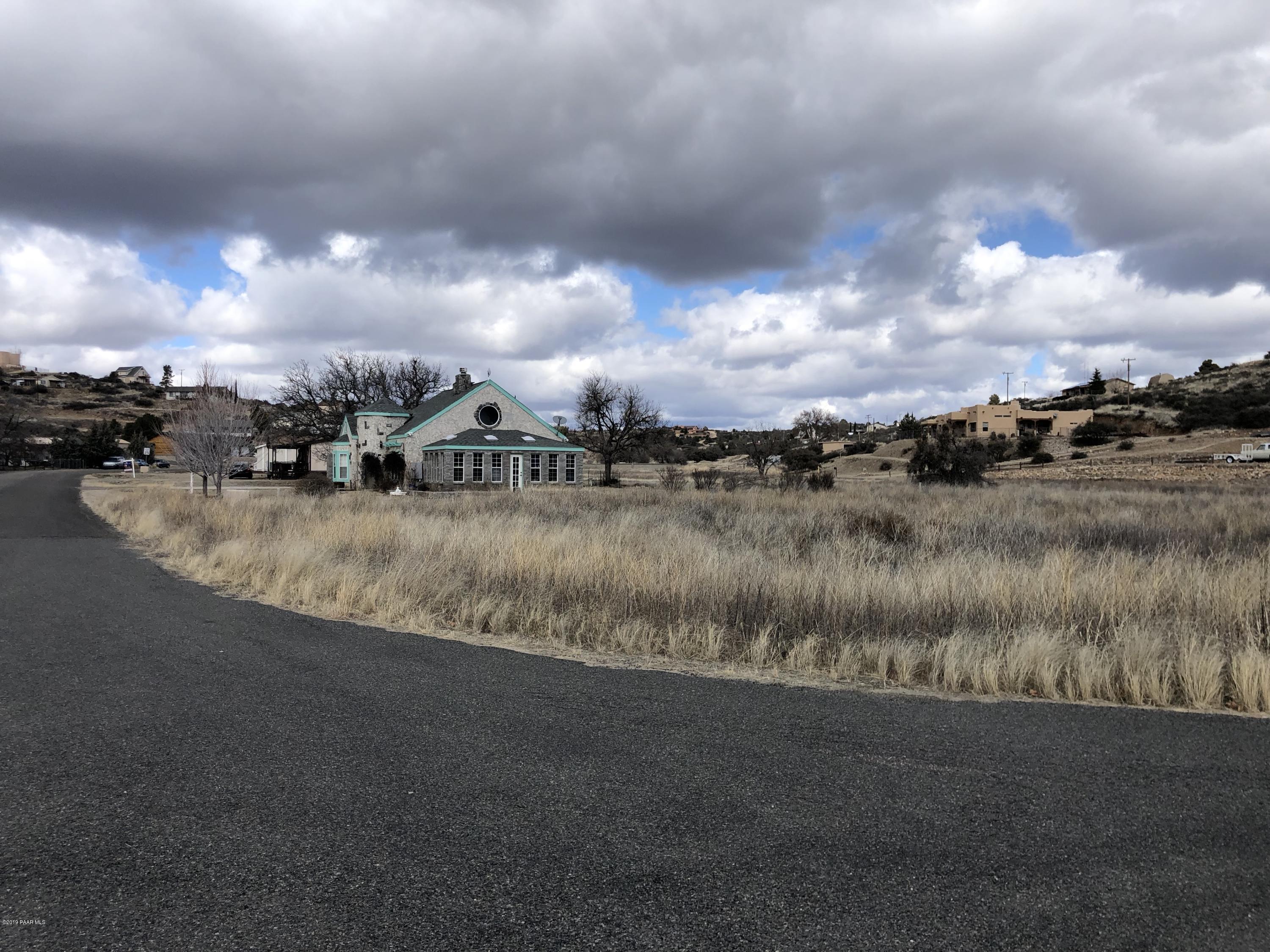 18466 Joseph Hodge Road Peeples Valley, AZ 86332 - Photo 2 of 5 9+APYTZMQgG1WA8YqqMOlw