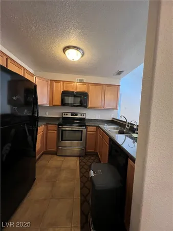 $1,595 | 9325 West Desert Inn Road, Unit 206, Las Vegas, NV 89117