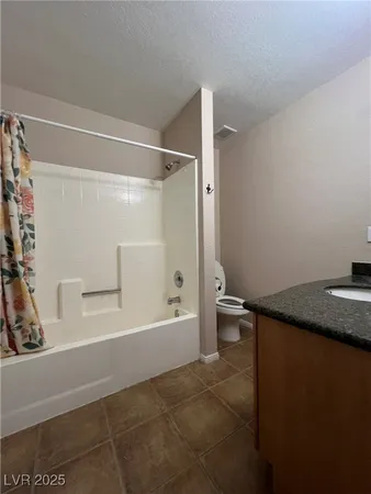 $1,595 | 9325 West Desert Inn Road, Unit 206, Las Vegas, NV 89117