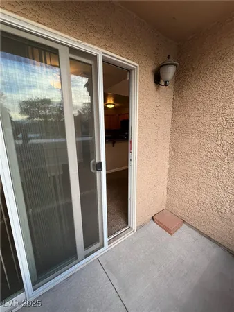 $1,595 | 9325 West Desert Inn Road, Unit 206, Las Vegas, NV 89117