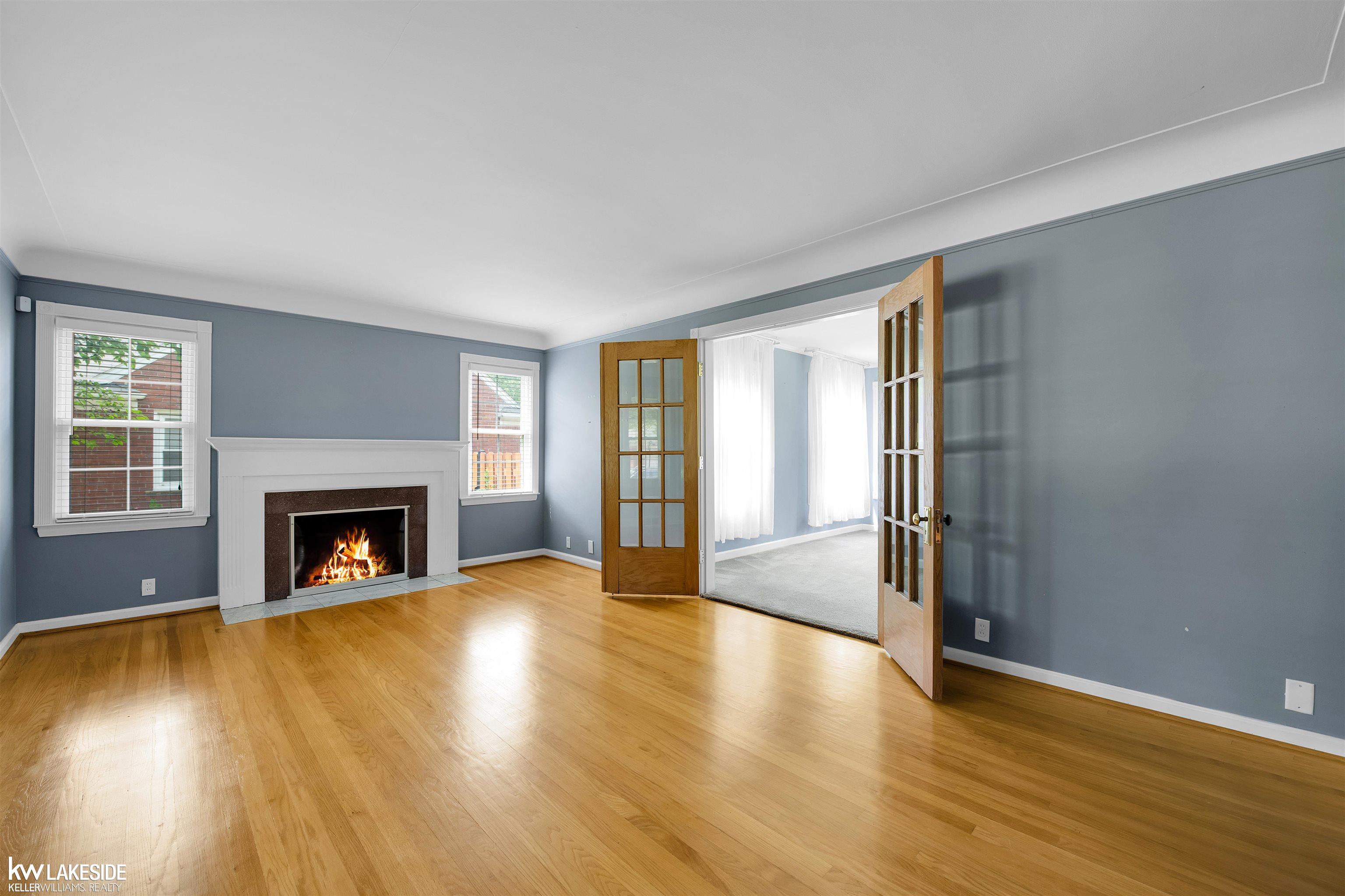 966 Hawthorne Road Grosse Pointe Woods, MI 48236 - Photo 14 of 24