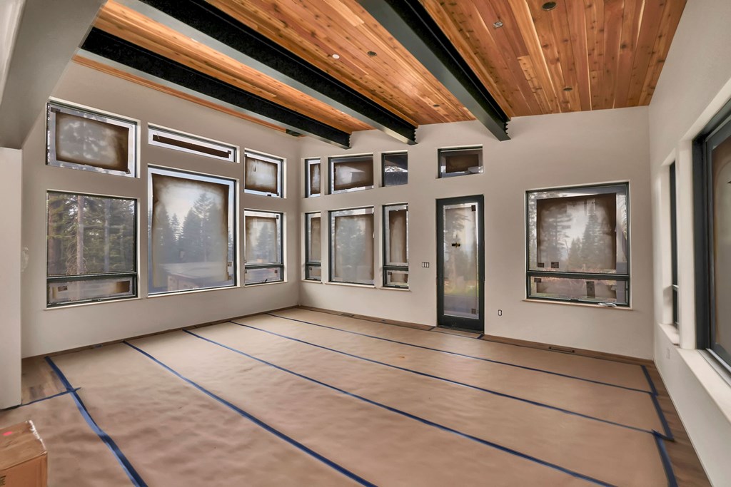 112 North Loop Road New Meadows, ID 83654 - Photo 5 of 53