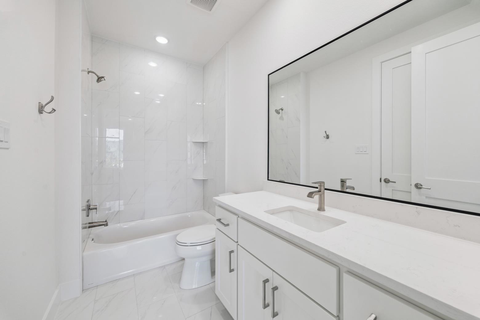 1321 Alexander Street Houston, TX 77008 - Photo 23 of 25