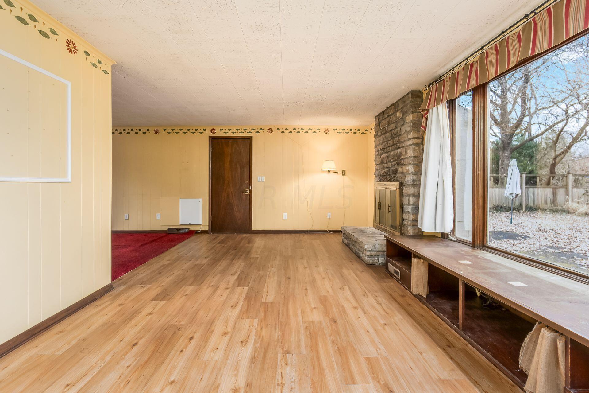 253 Croswell Road Columbus, OH 43214 - Photo 22 of 45 020_a8fd77_i 253 Croswell 039