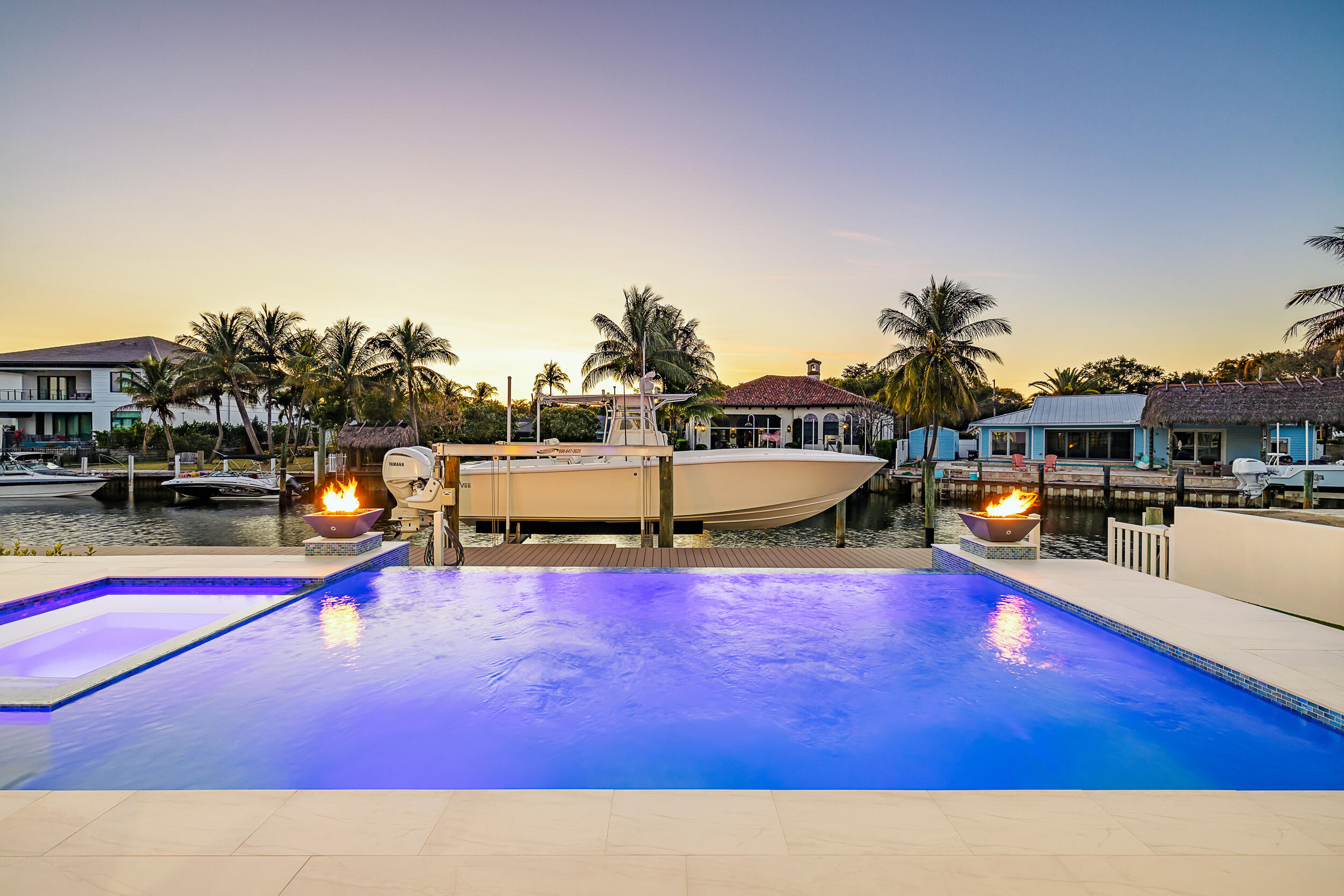 11331 Avery Road Palm Beach Gardens, FL 33410 - Photo 23 of 32 Pool