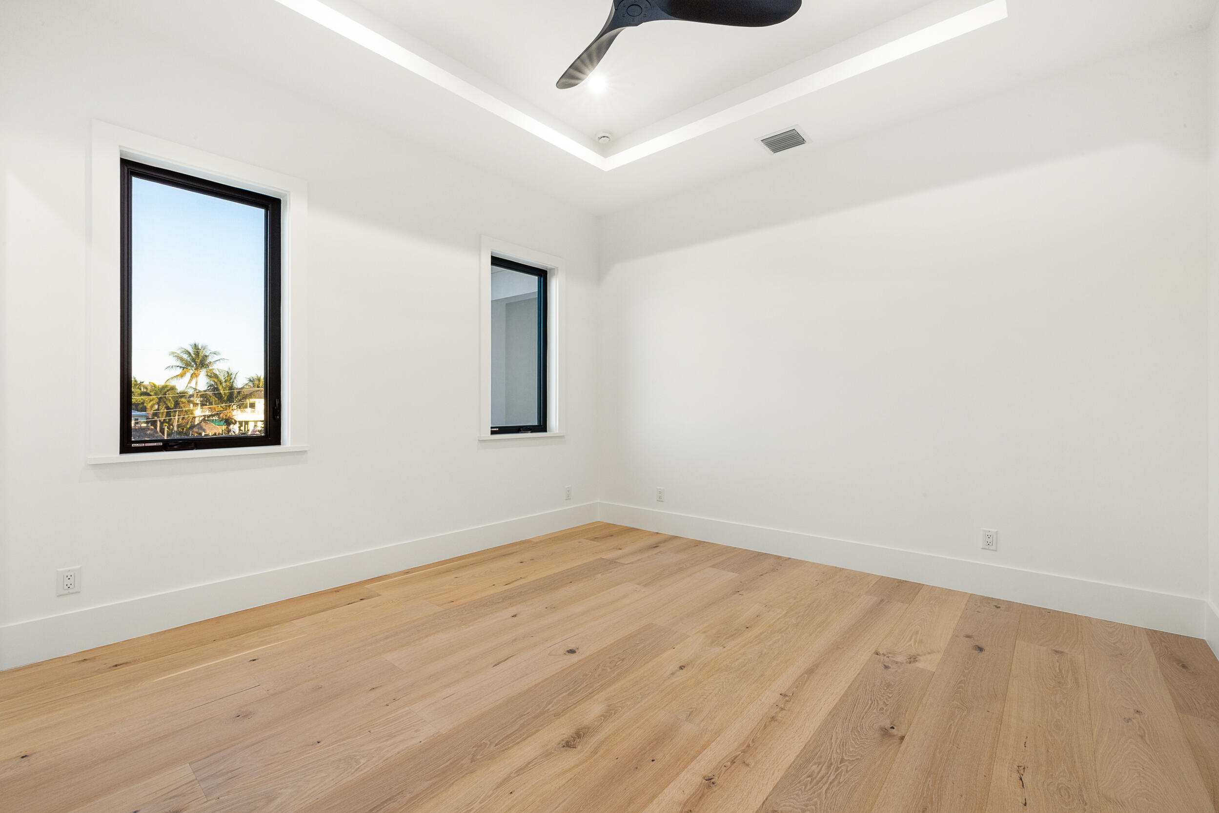 11331 Avery Road Palm Beach Gardens, FL 33410 - Photo 27 of 32 Guest Bed 2