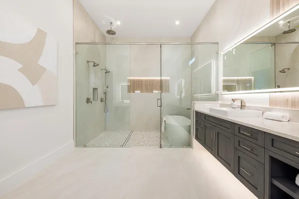 a bathroom with a bathtub