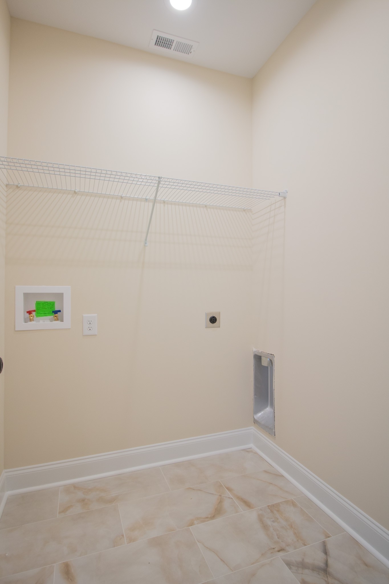 3 Rawlings Road Woodlawn, TN 37191 - Photo 19 of 21 a view of small space