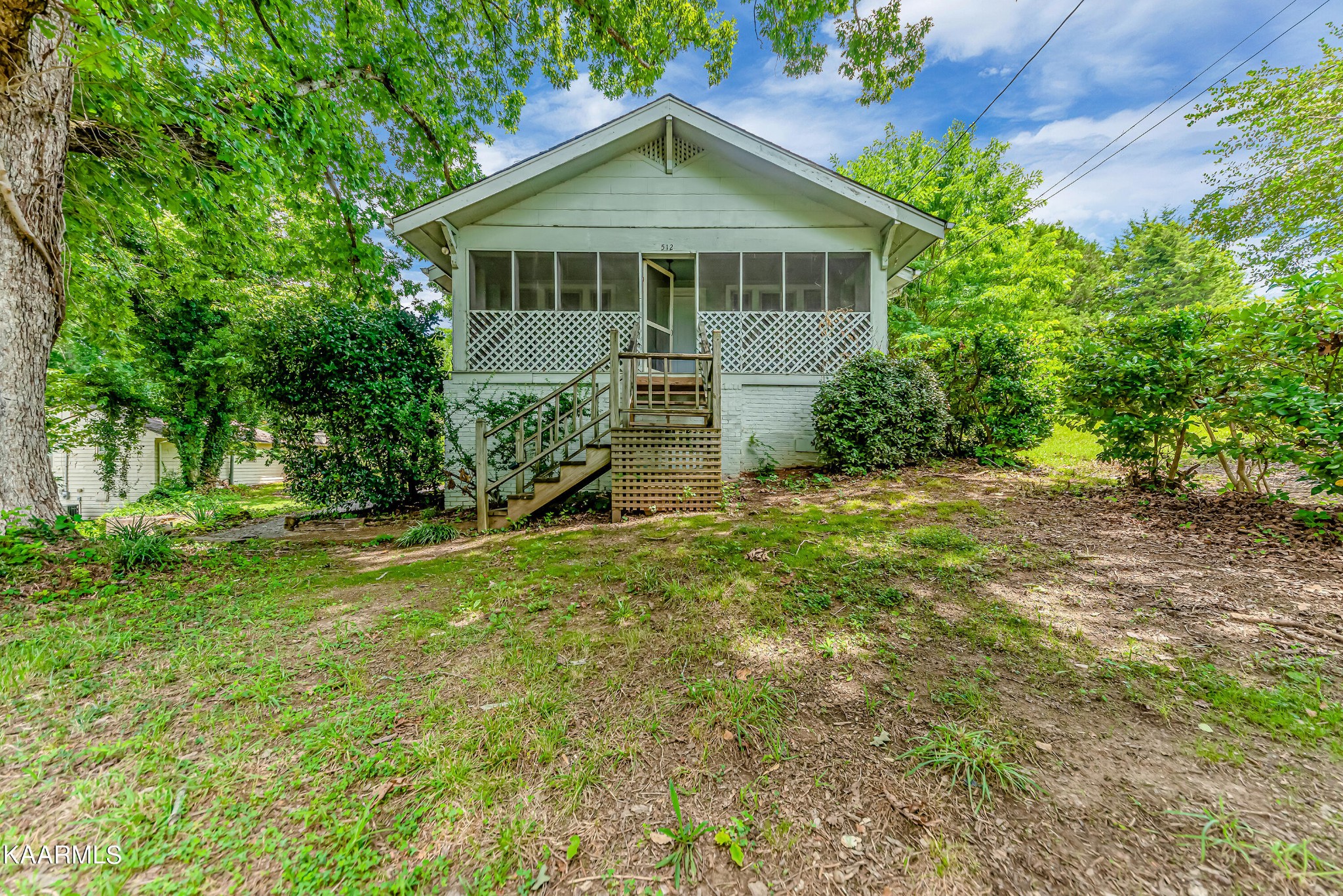 512 Agnes Road Knoxville, TN 37919 - Photo 1 of 20 Gallery Image 1
