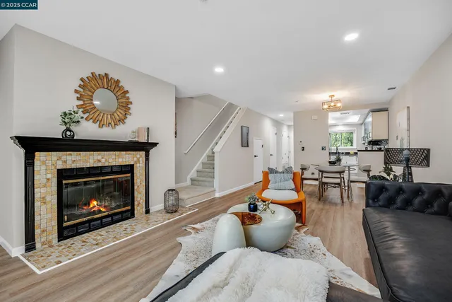 $639,000 | 2617 Oak Road, Unit C, Walnut Creek, CA 94597