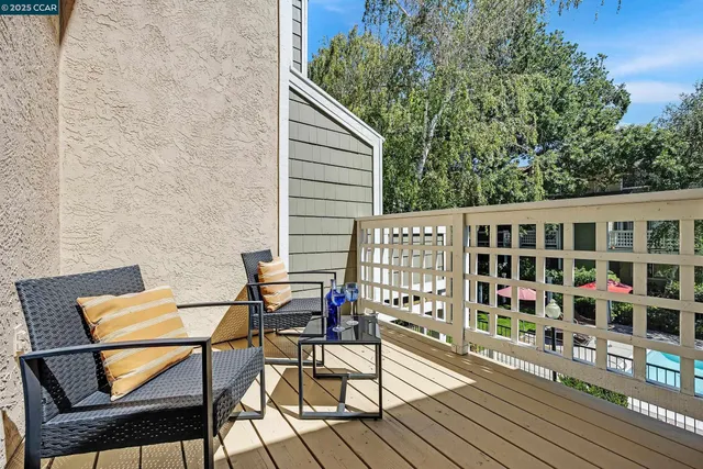 $639,000 | 2617 Oak Road, Unit C, Walnut Creek, CA 94597