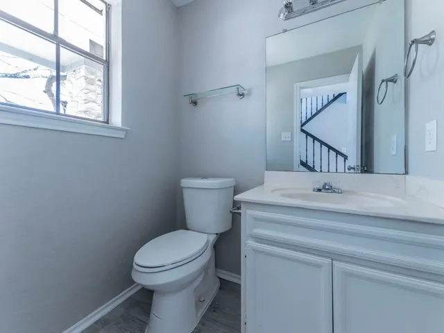 $299,999 | 1807 Parkwood Drive, Leander, TX 78641