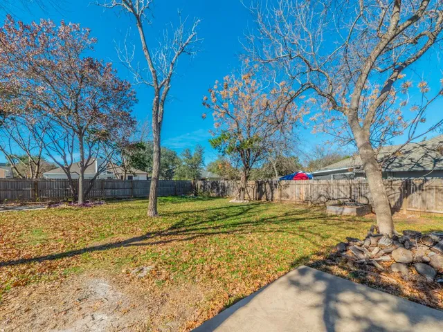 $299,999 | 1807 Parkwood Drive, Leander, TX 78641