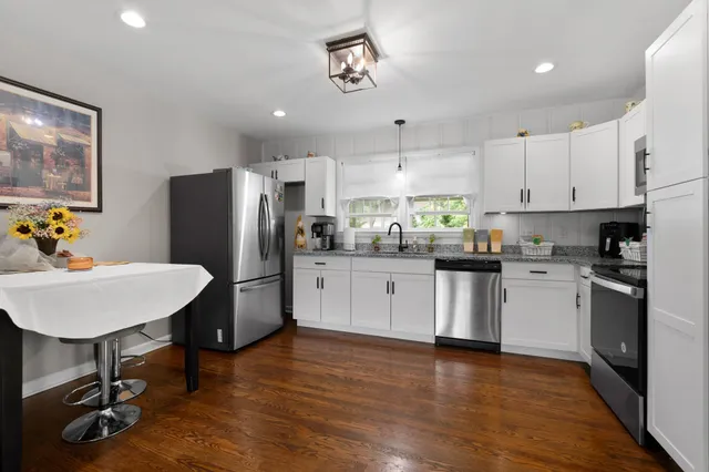 $344,900 | 1015 Glenwood Drive, Murfreesboro, TN 37129