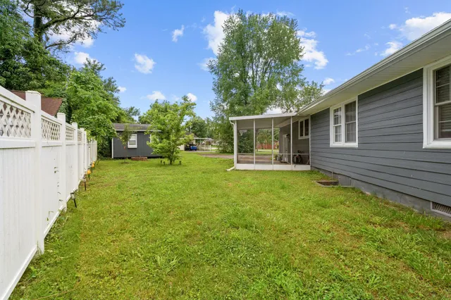 $344,900 | 1015 Glenwood Drive, Murfreesboro, TN 37129