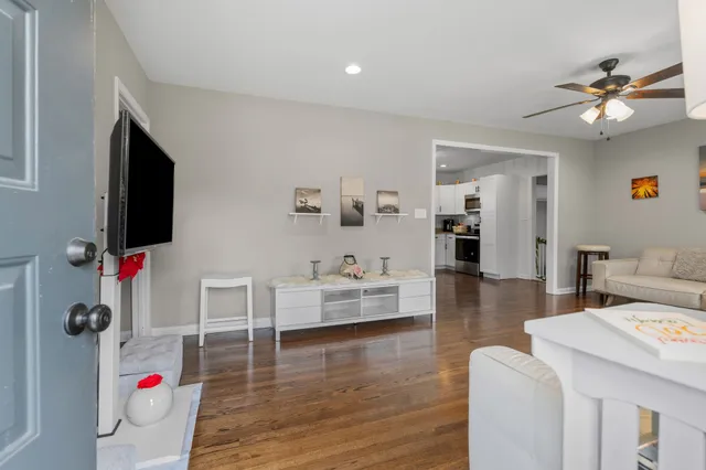 $344,900 | 1015 Glenwood Drive, Murfreesboro, TN 37129