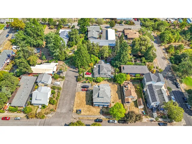 $995,000 | 8410 Southeast 21st Avenue, Portland, OR 97202