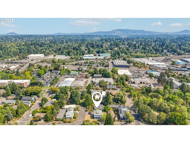 $995,000 | 8410 Southeast 21st Avenue, Portland, OR 97202