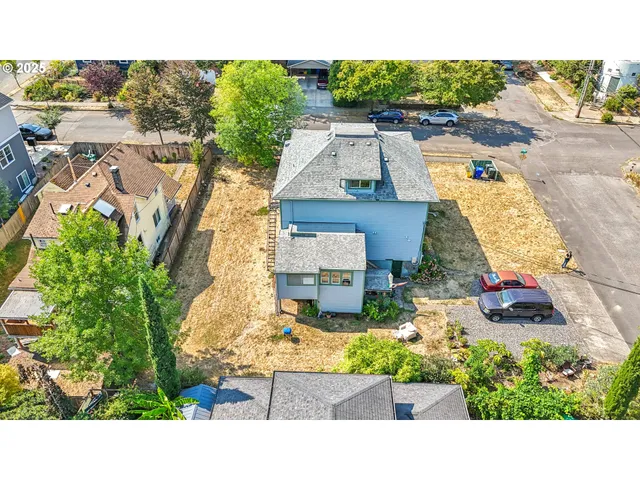 $995,000 | 8410 Southeast 21st Avenue, Portland, OR 97202