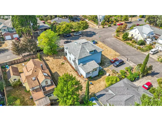 $995,000 | 8410 Southeast 21st Avenue, Portland, OR 97202
