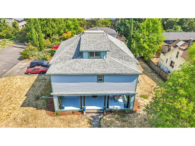 $995,000 | 8410 Southeast 21st Avenue, Portland, OR 97202