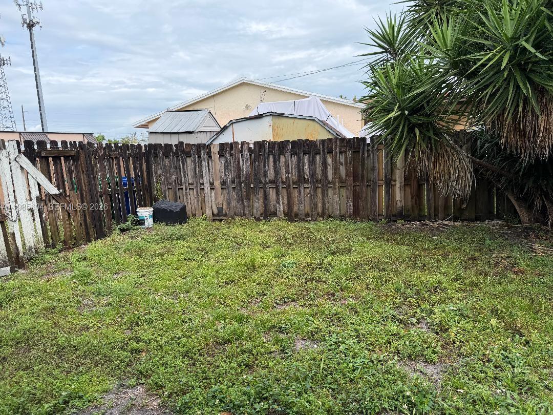 2001 Southwest 100th Avenue Miramar, FL 33025 - Photo 7 of 8