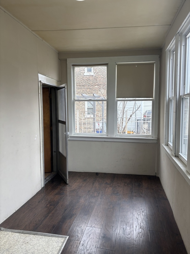 1633 West 38th Street Chicago, IL 60609 - Photo 16 of 34