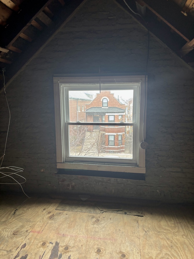 1633 West 38th Street Chicago, IL 60609 - Photo 22 of 34