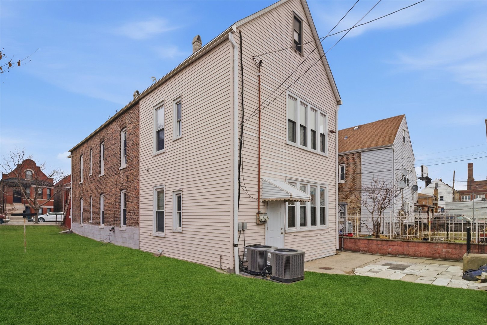 1633 West 38th Street Chicago, IL 60609 - Photo 26 of 34