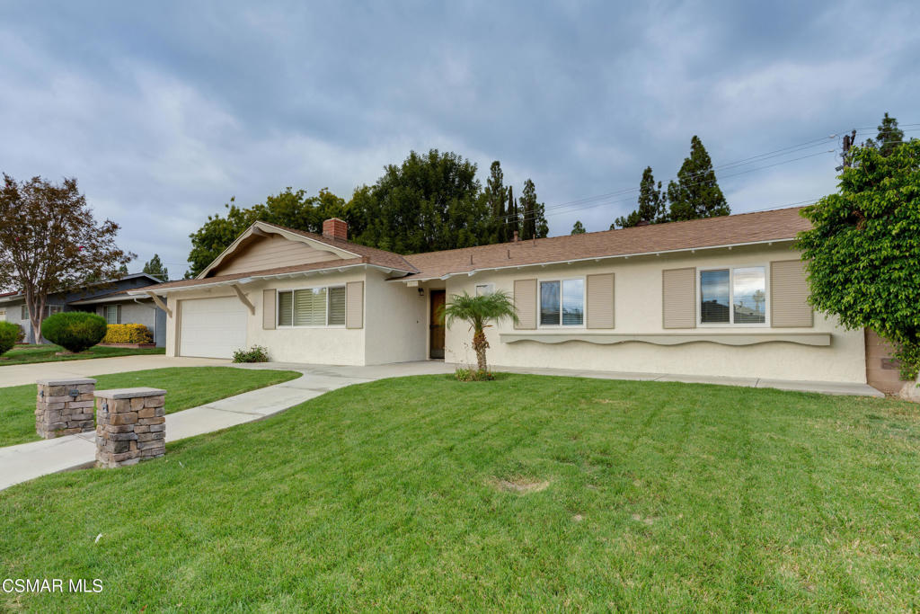 1638 Olympic Street Simi Valley, CA 93063 - Photo 3 of 36